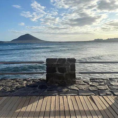 Ventana Al Atlantico El Medano (Tenerife)